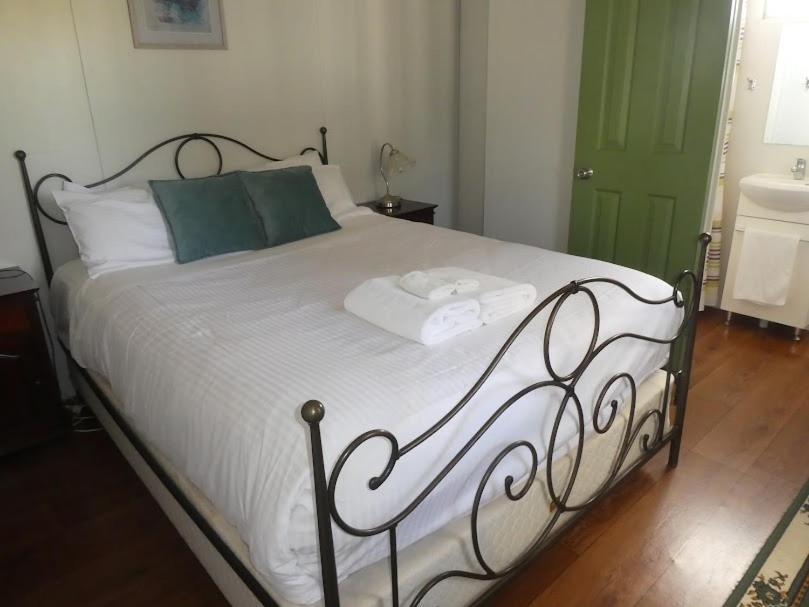 Lavendale Country Retreat Villa York Bagian luar foto