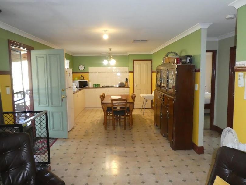 Lavendale Country Retreat Villa York Bagian luar foto